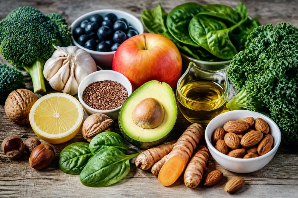 8 alimentos buenos para el hígado que favorecen su salud y bienestar