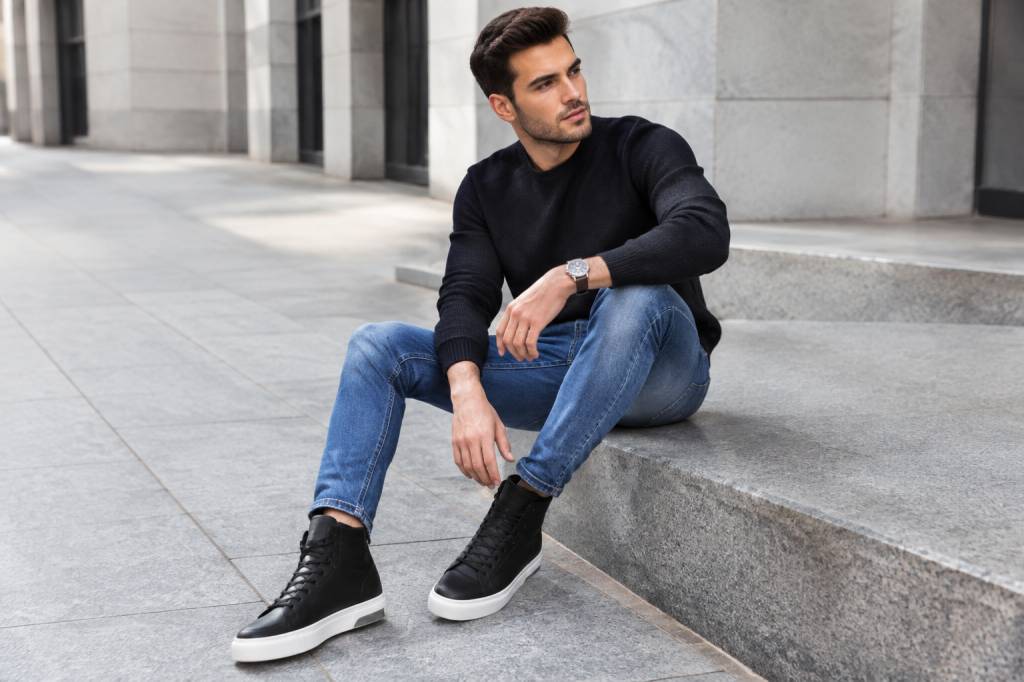 High tops: cómo elegir el calzado adecuado para mejorar tu estilo y postura